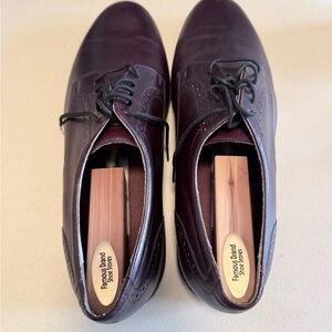Rockport Men's Dark Burgundy Oxfords